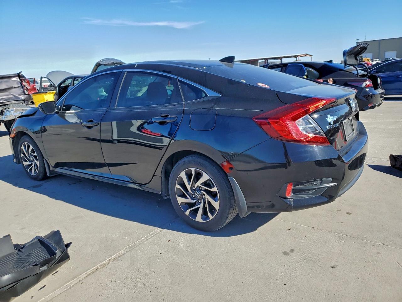 2018 HONDA CIVIC