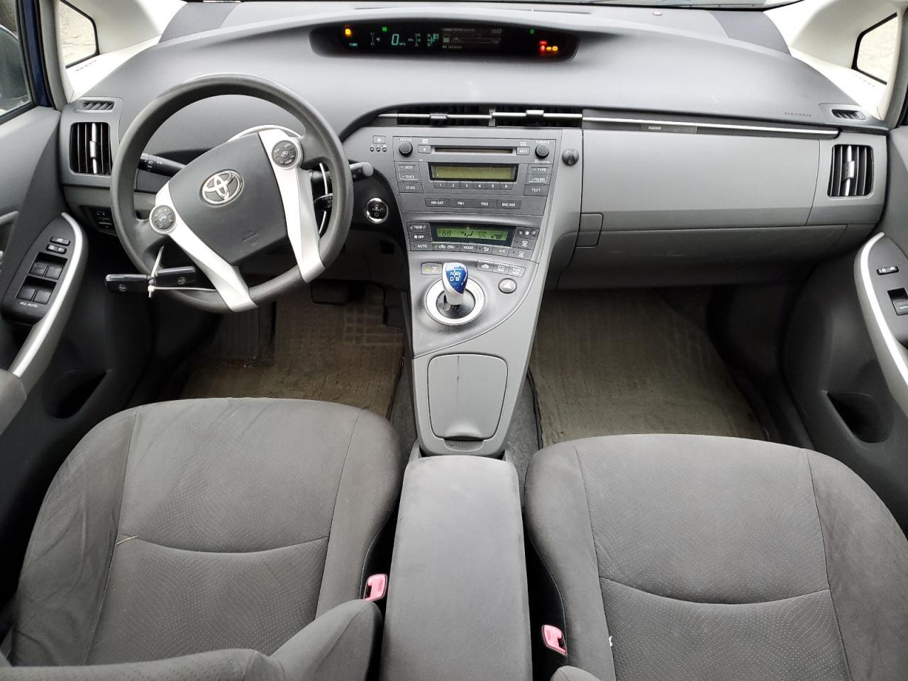 2010 TOYOTA PRIUS