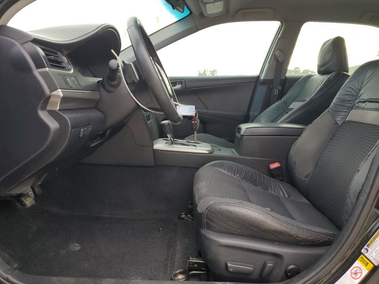 2012 TOYOTA CAMRY