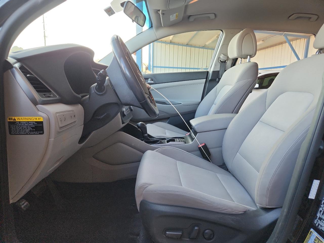 2016 HYUNDAI TUCSON