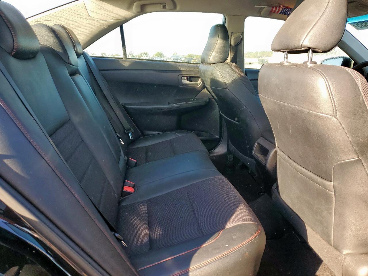 2017 TOYOTA CAMRY