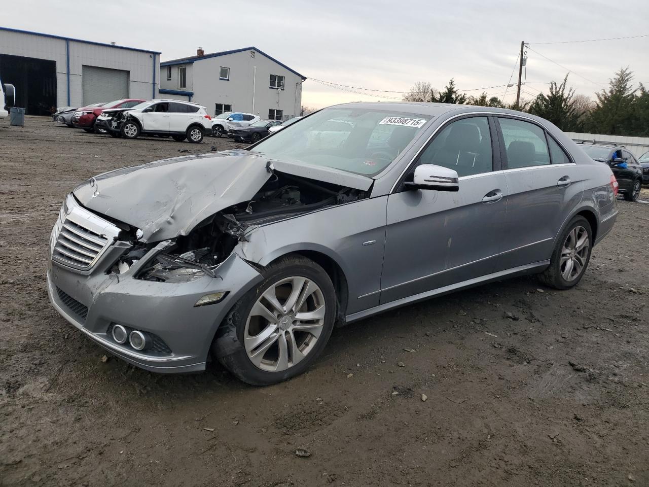 2011 MERCEDES-BENZ E-Class