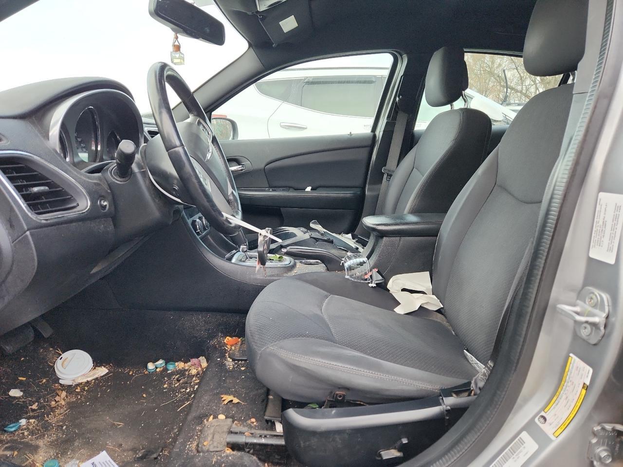 2013 CHRYSLER 200