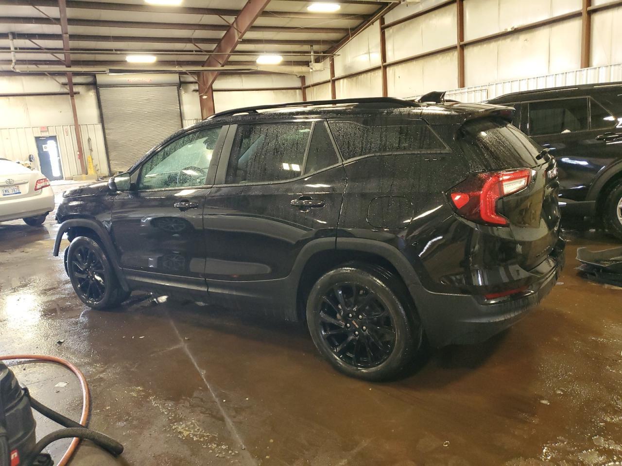 2023 GMC Terrain