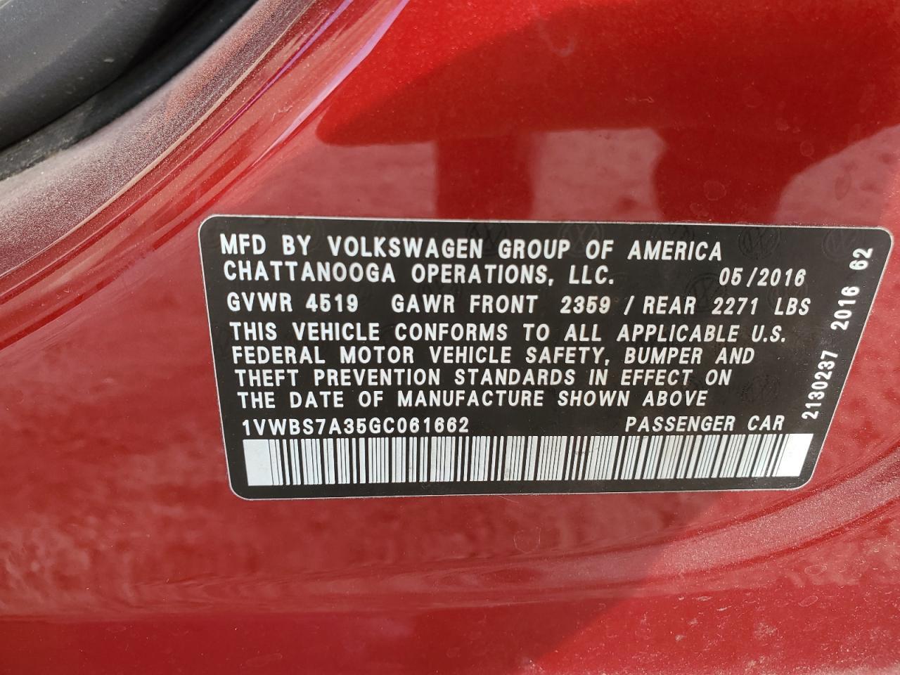 2016 VOLKSWAGEN Passat