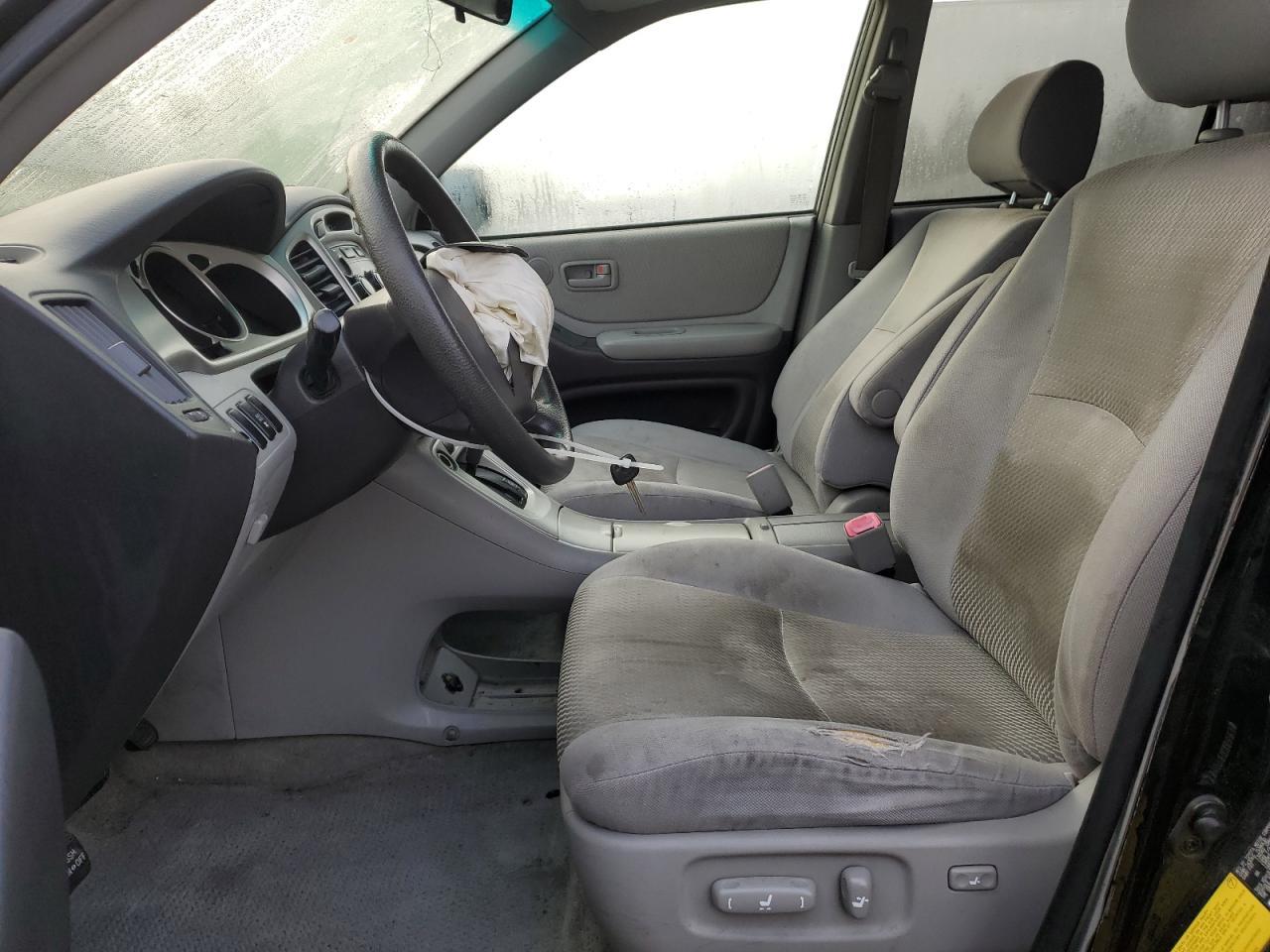 2005 TOYOTA HIGHLANDER