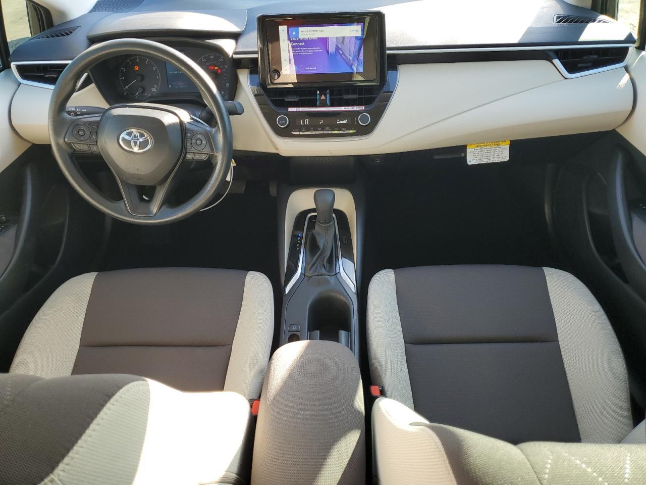 2025 TOYOTA COROLLA
