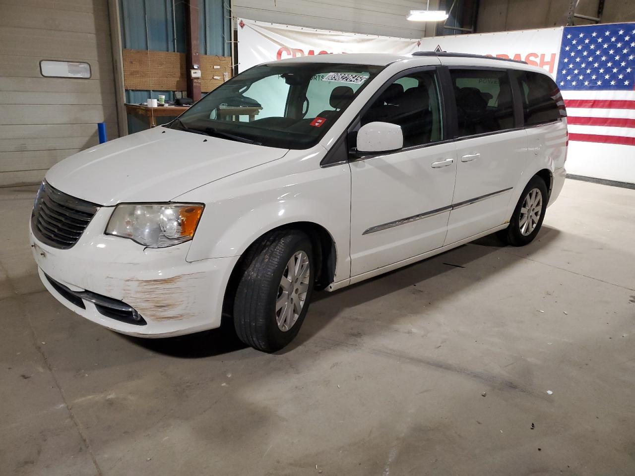 2012 CHRYSLER Town & Country