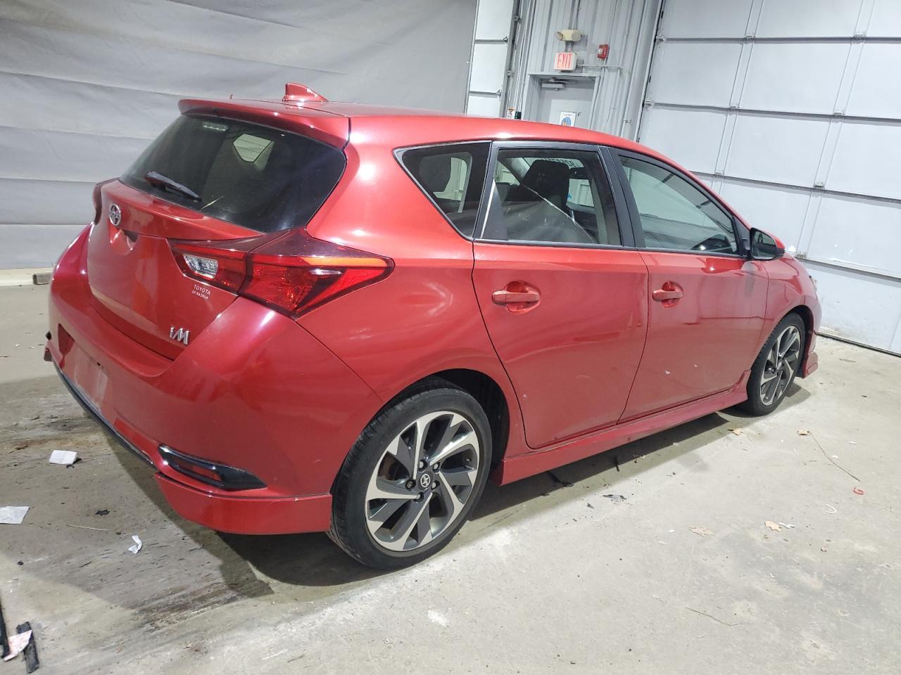 2016 TOYOTA SCION