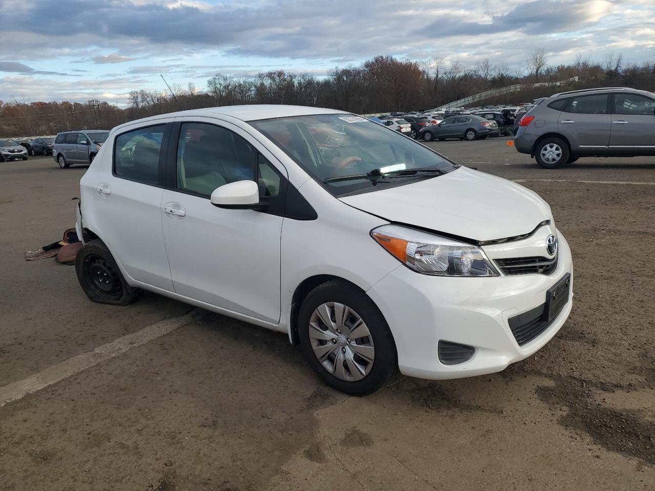 2012 TOYOTA YARIS