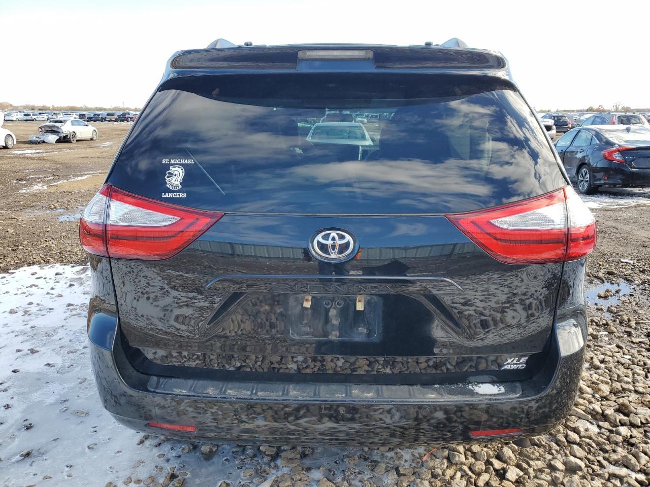2022 TOYOTA SIENNA