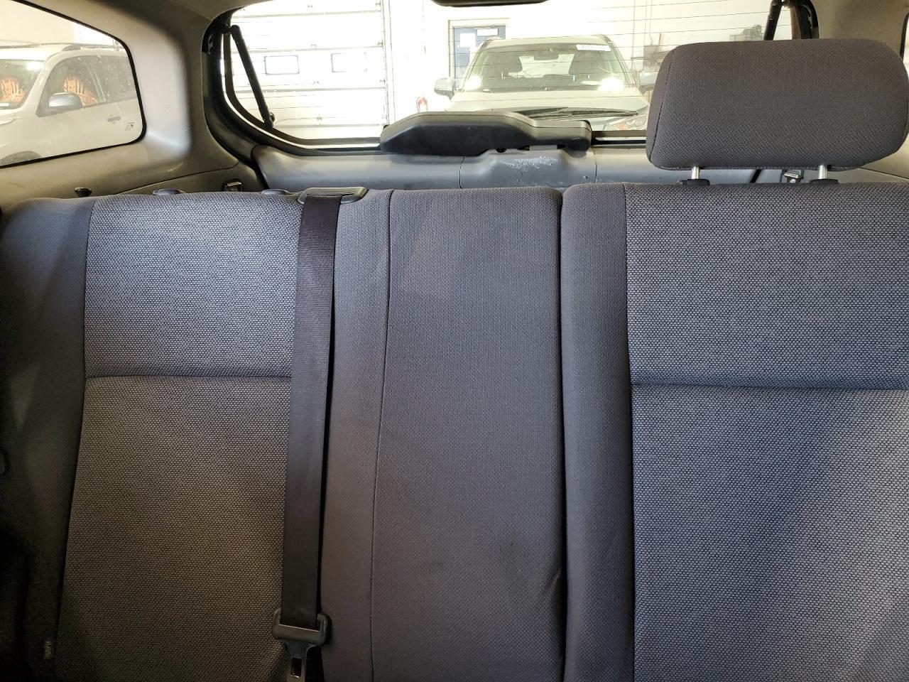 2004 TOYOTA COROLLA