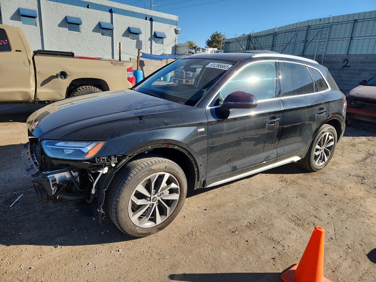 2023 AUDI Q5
