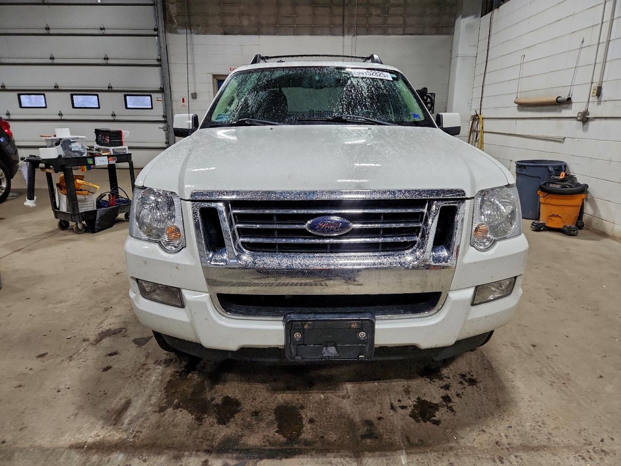 2010 FORD Explorer Sport Trac
