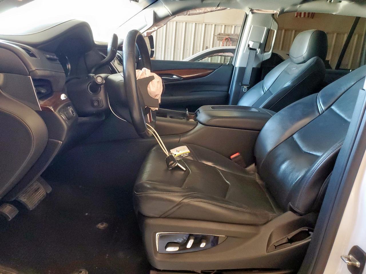 2018 CADILLAC ESCALADE