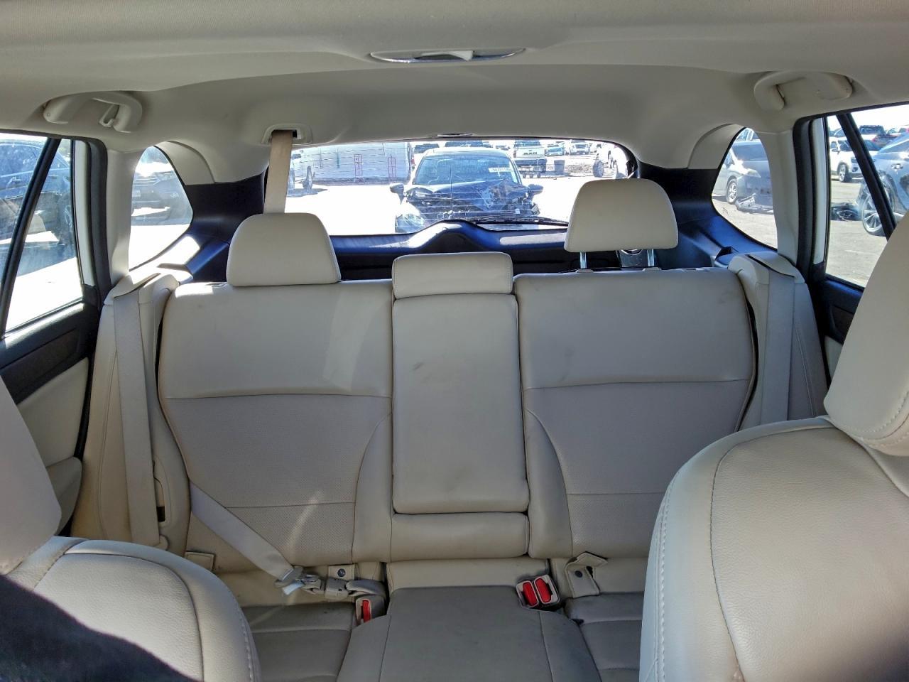 2019 SUBARU Outback