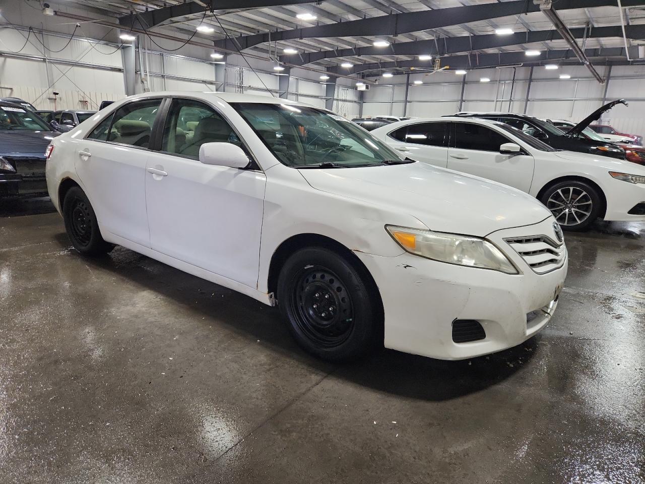 2010 TOYOTA CAMRY