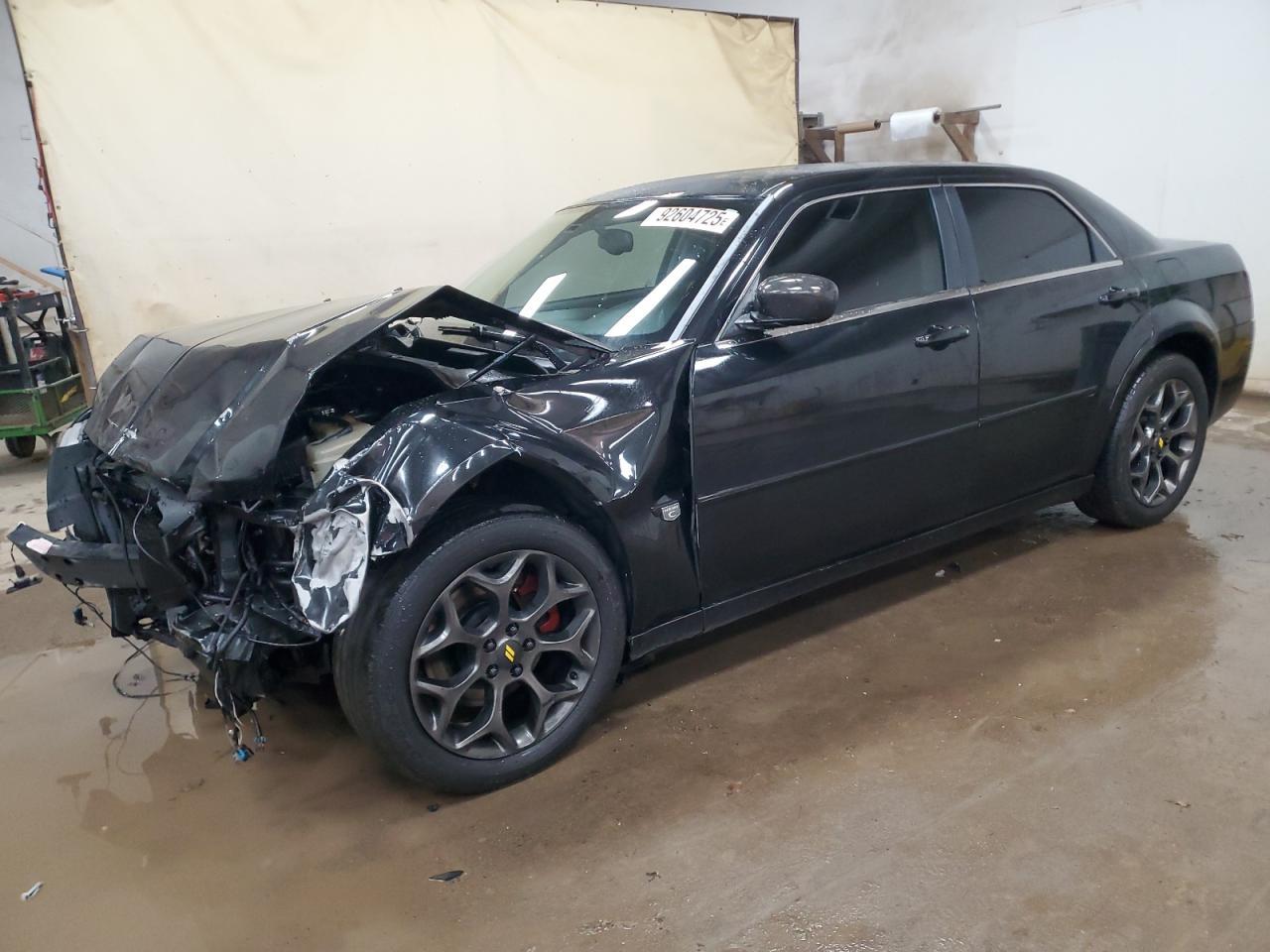2005 CHRYSLER 300