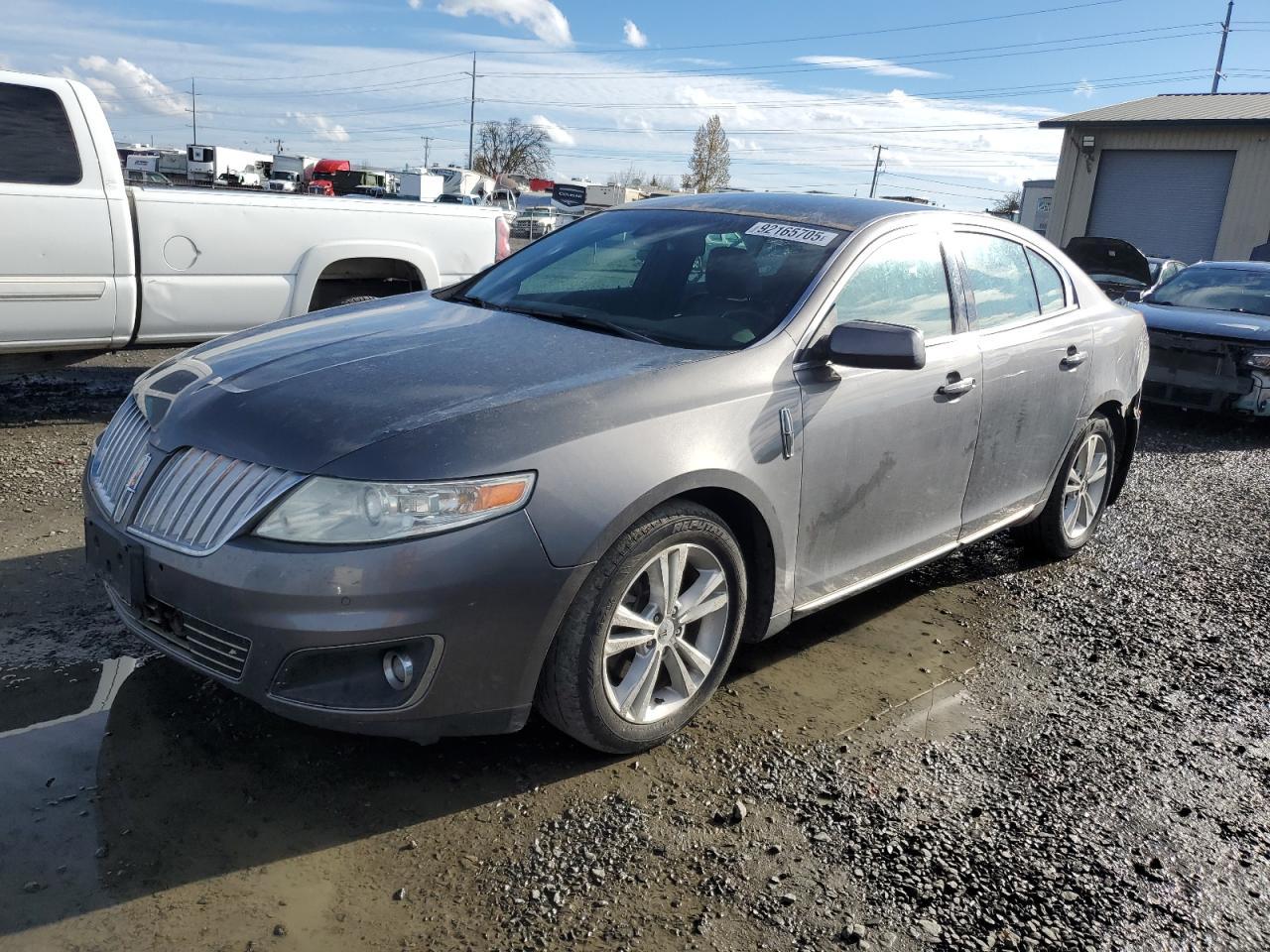 2011 LINCOLN MKS