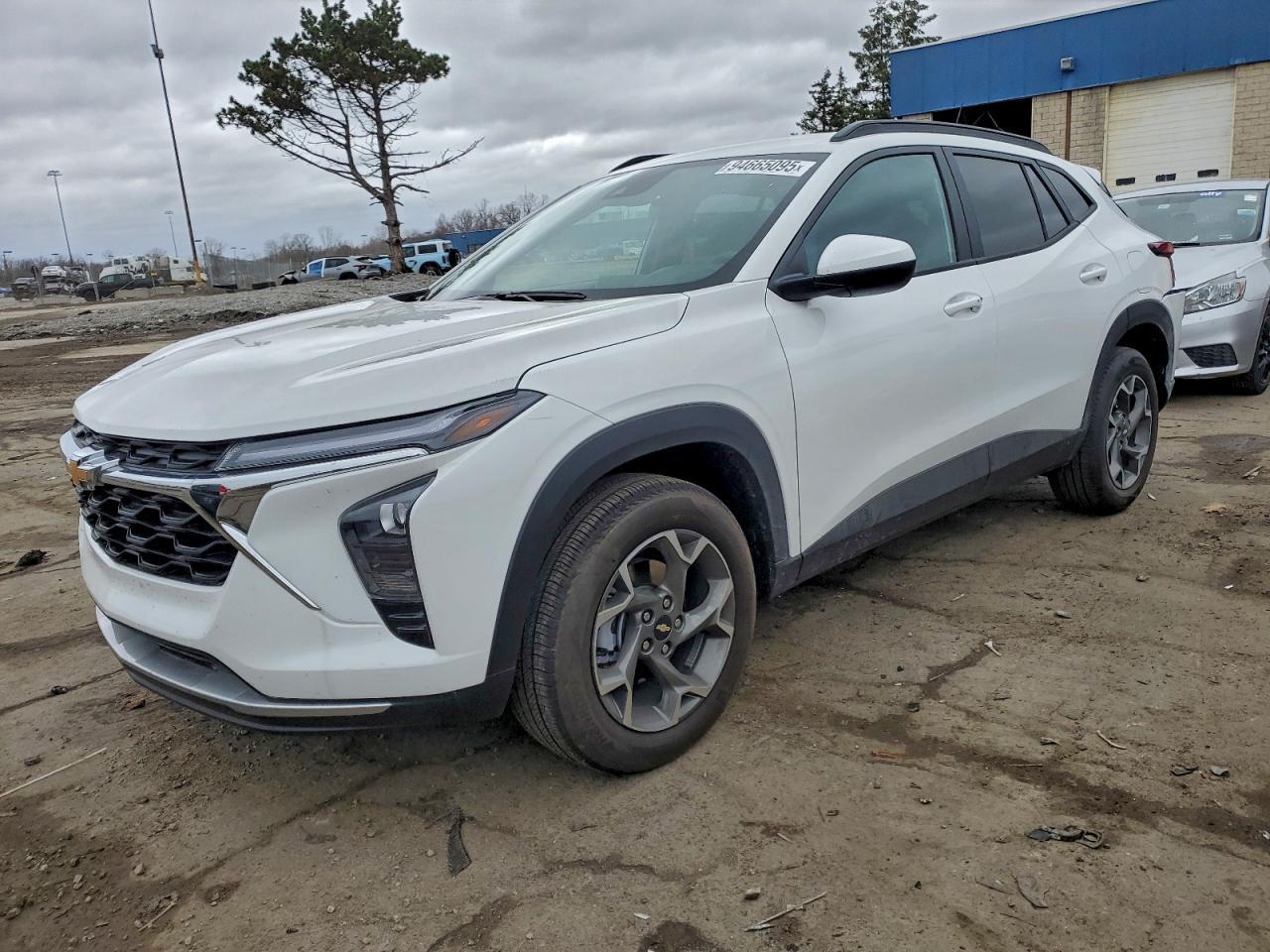 2025 CHEVROLET TRAX