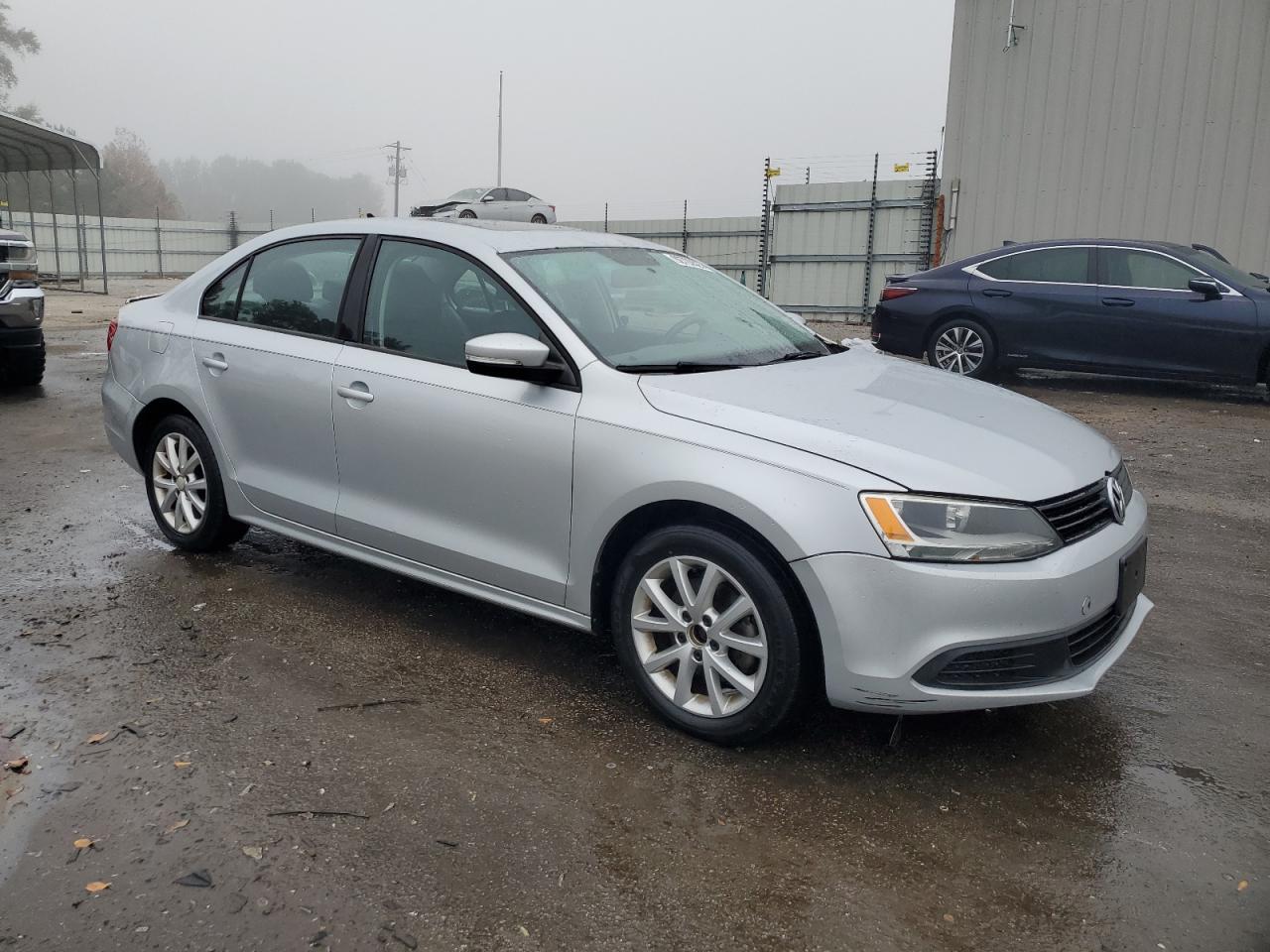 2012 VOLKSWAGEN JETTA