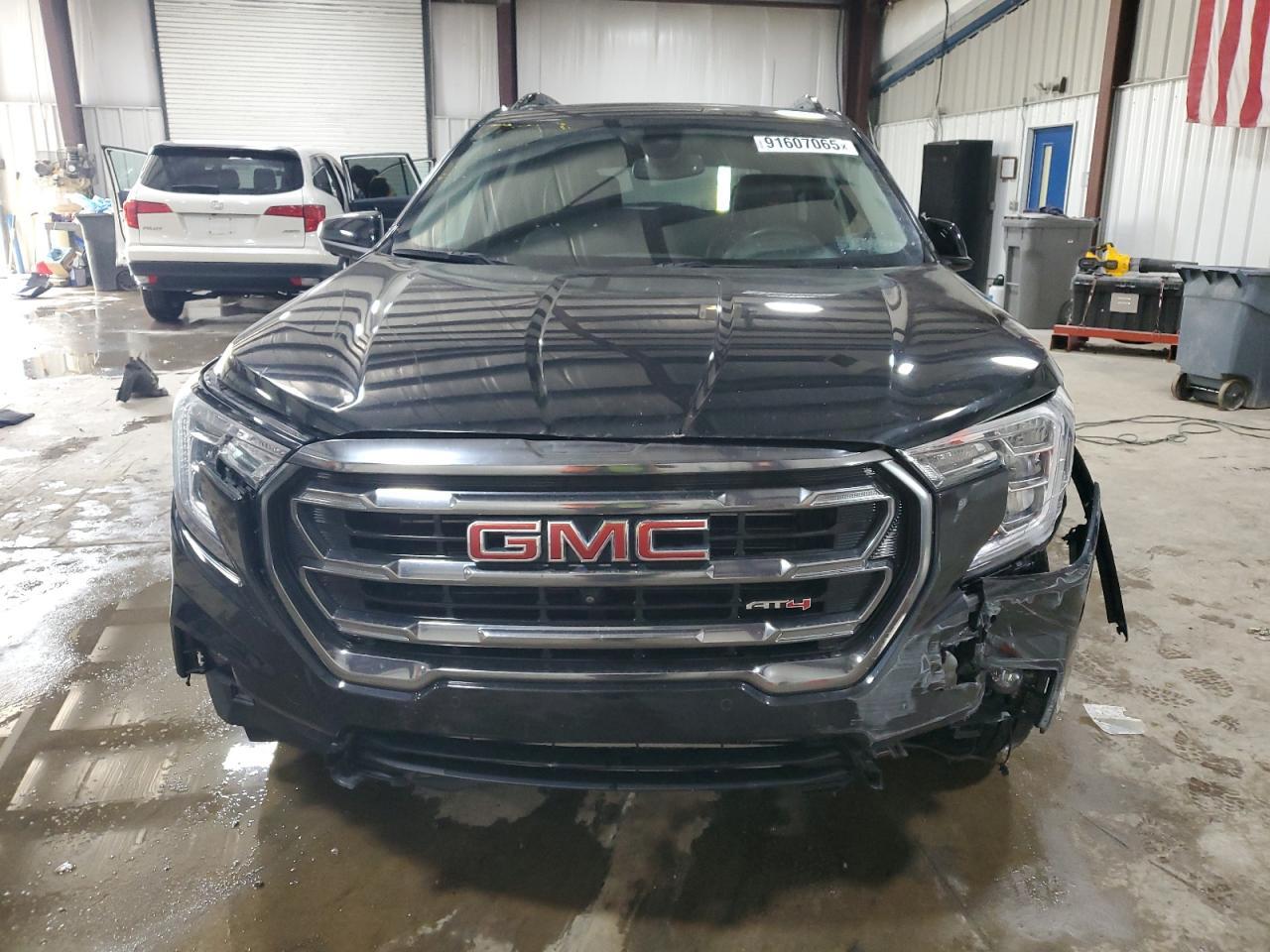 2022 GMC Terrain