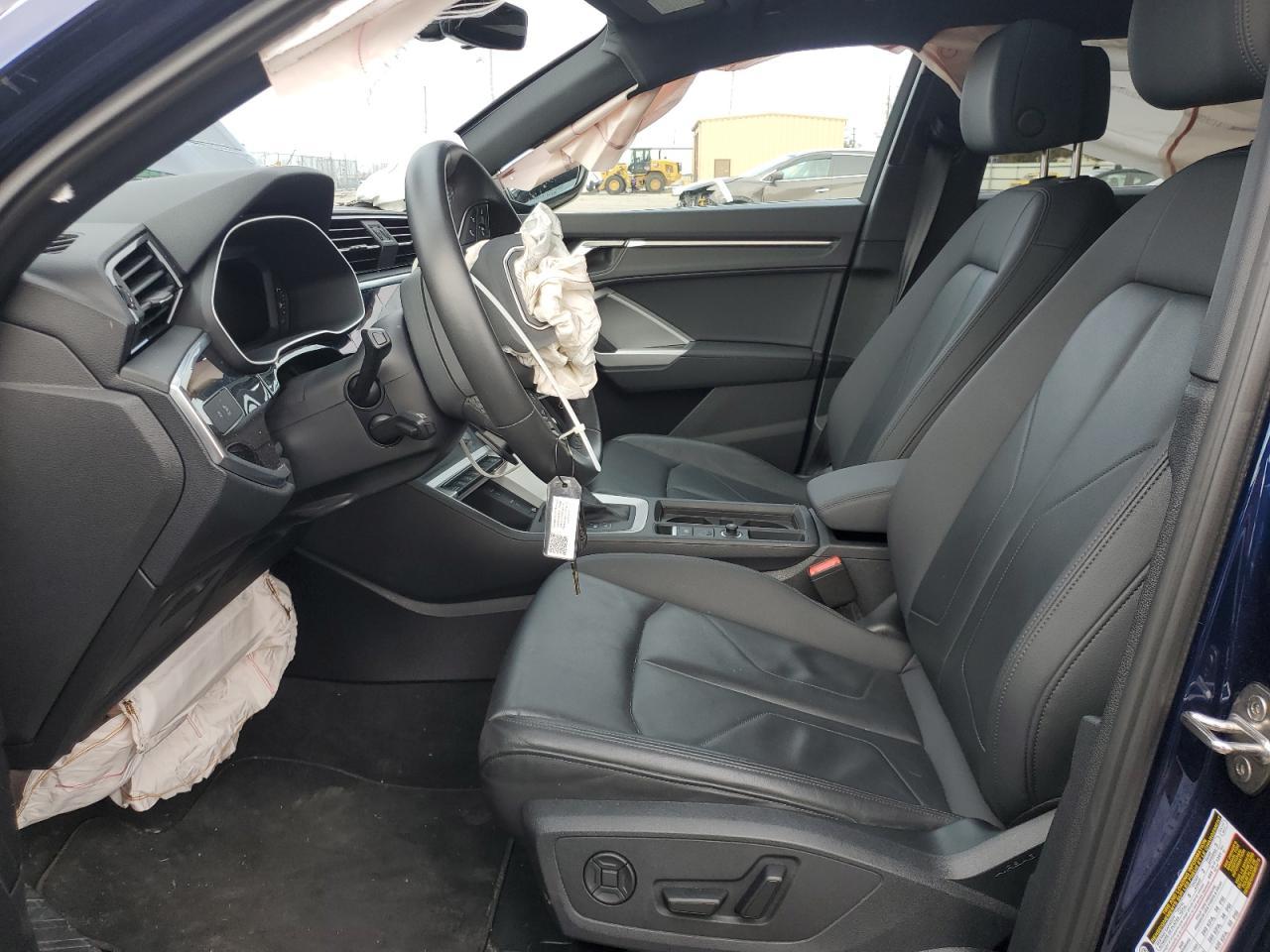 2025 AUDI Q3