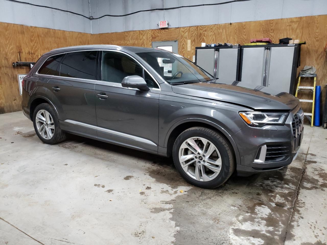 2021 AUDI Q7