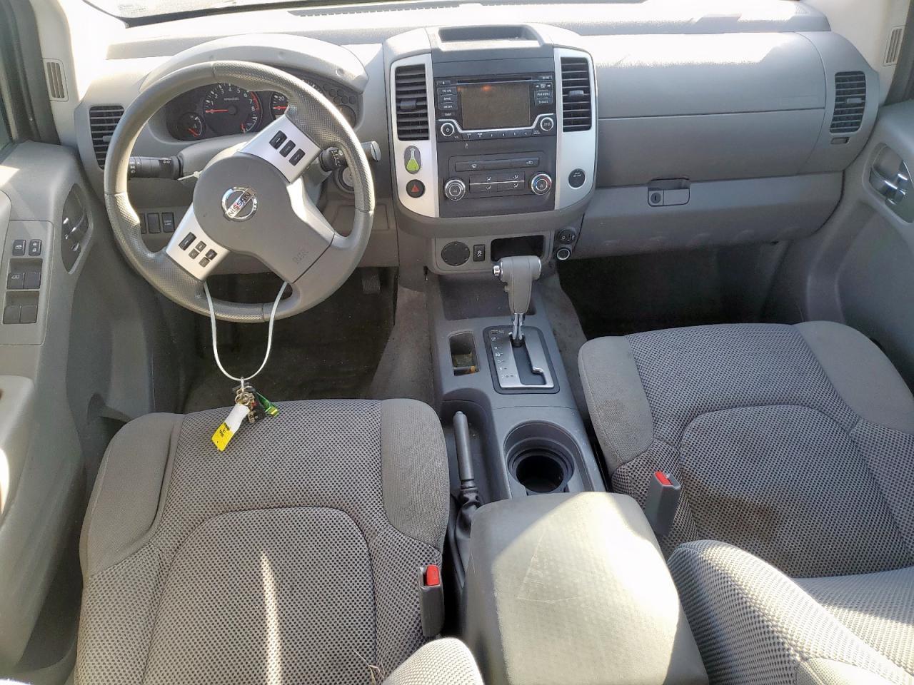 2017 NISSAN Frontier