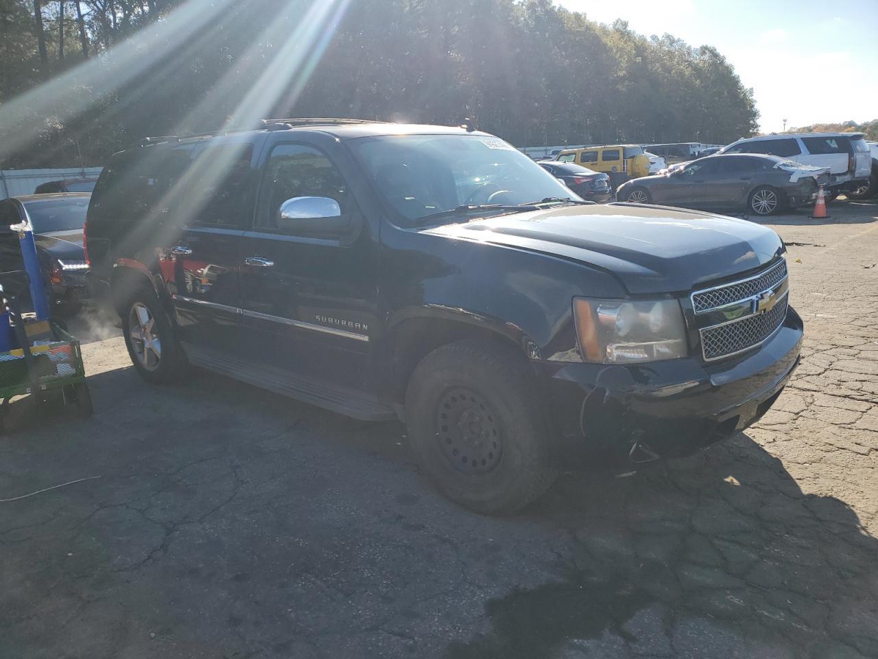 2011 CHEVROLET Suburban