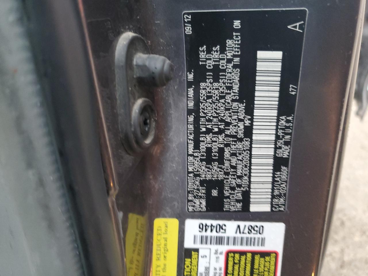 2013 TOYOTA SIENNA