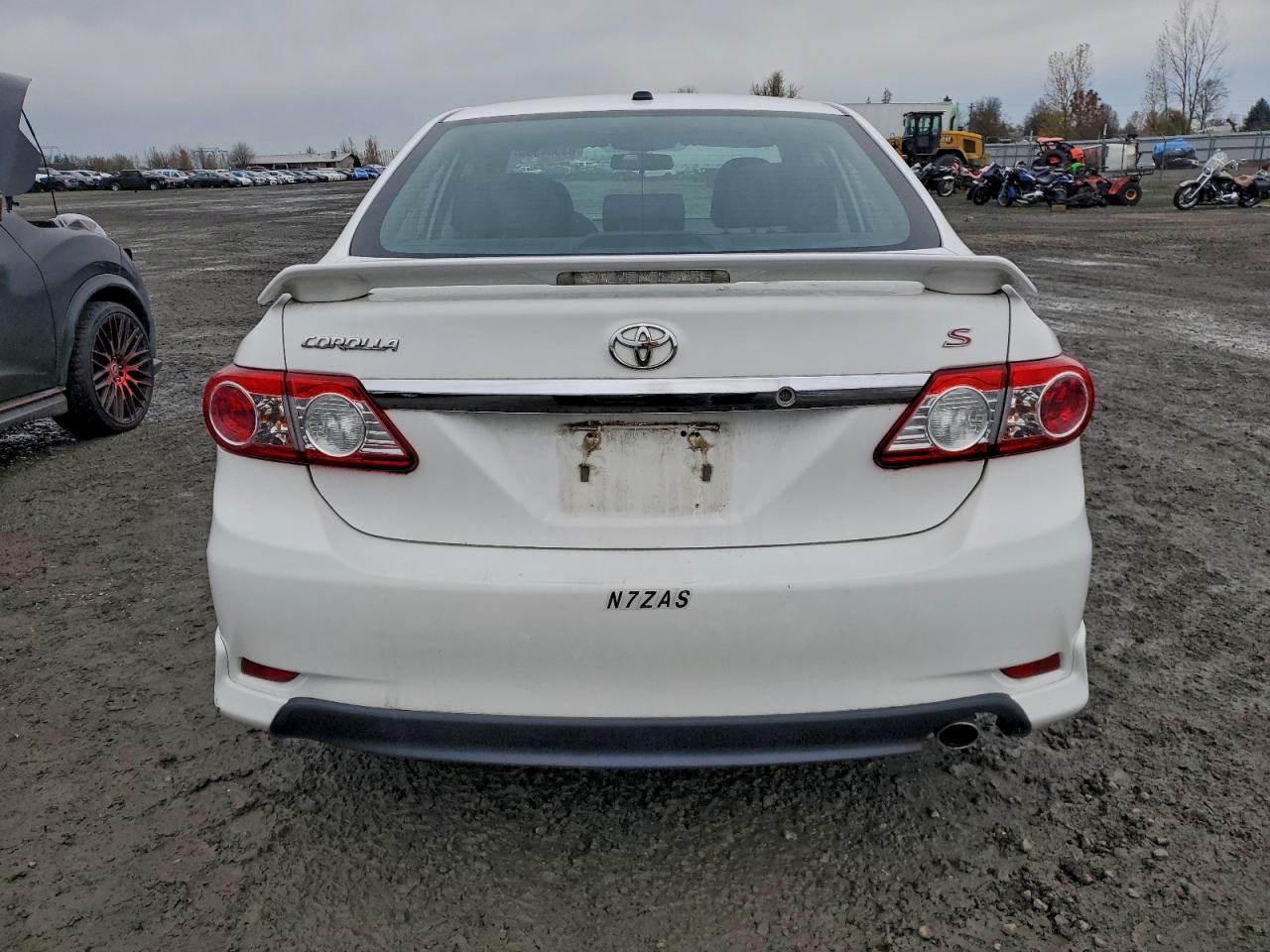 2013 TOYOTA COROLLA