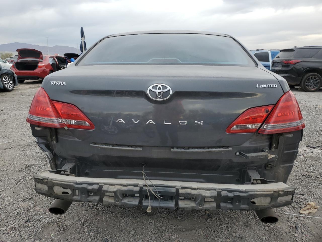 2008 TOYOTA Avalon