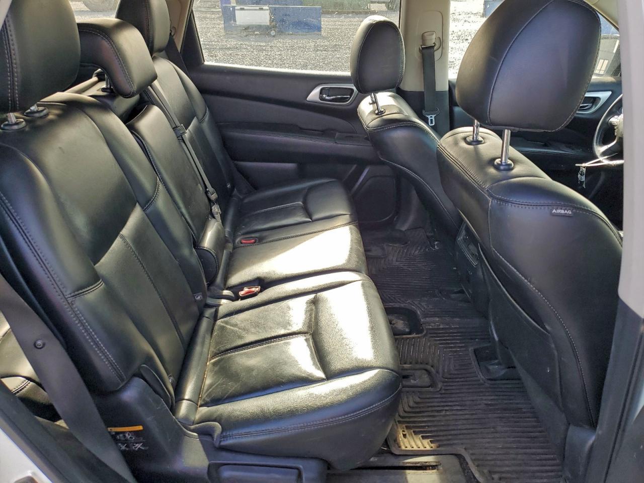 2015 NISSAN PATHFINDER