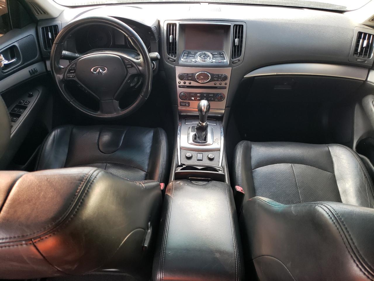 2013 INFINITI G37