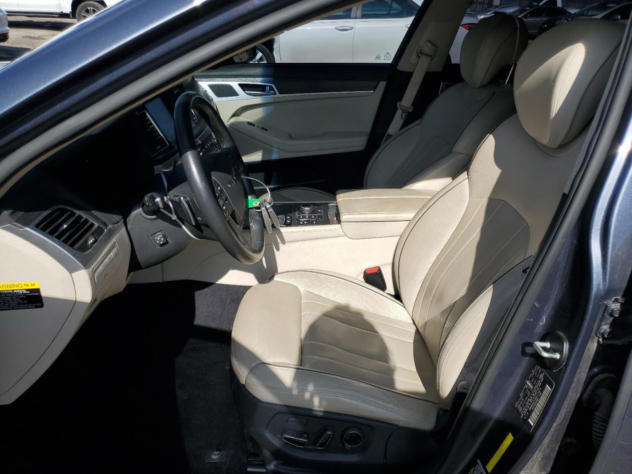 2017 GENESIS G80