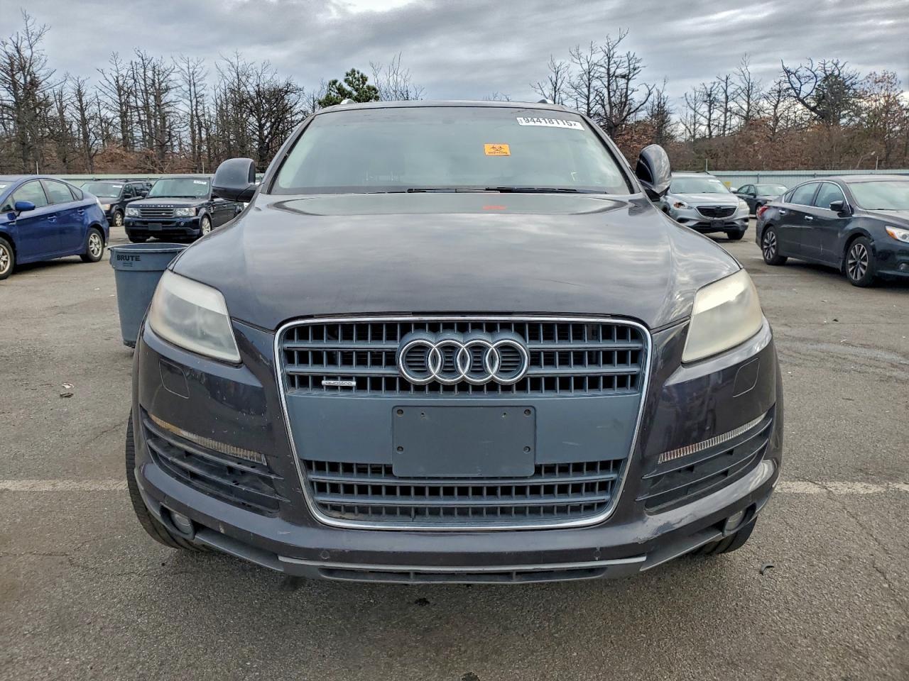 2009 AUDI Q7