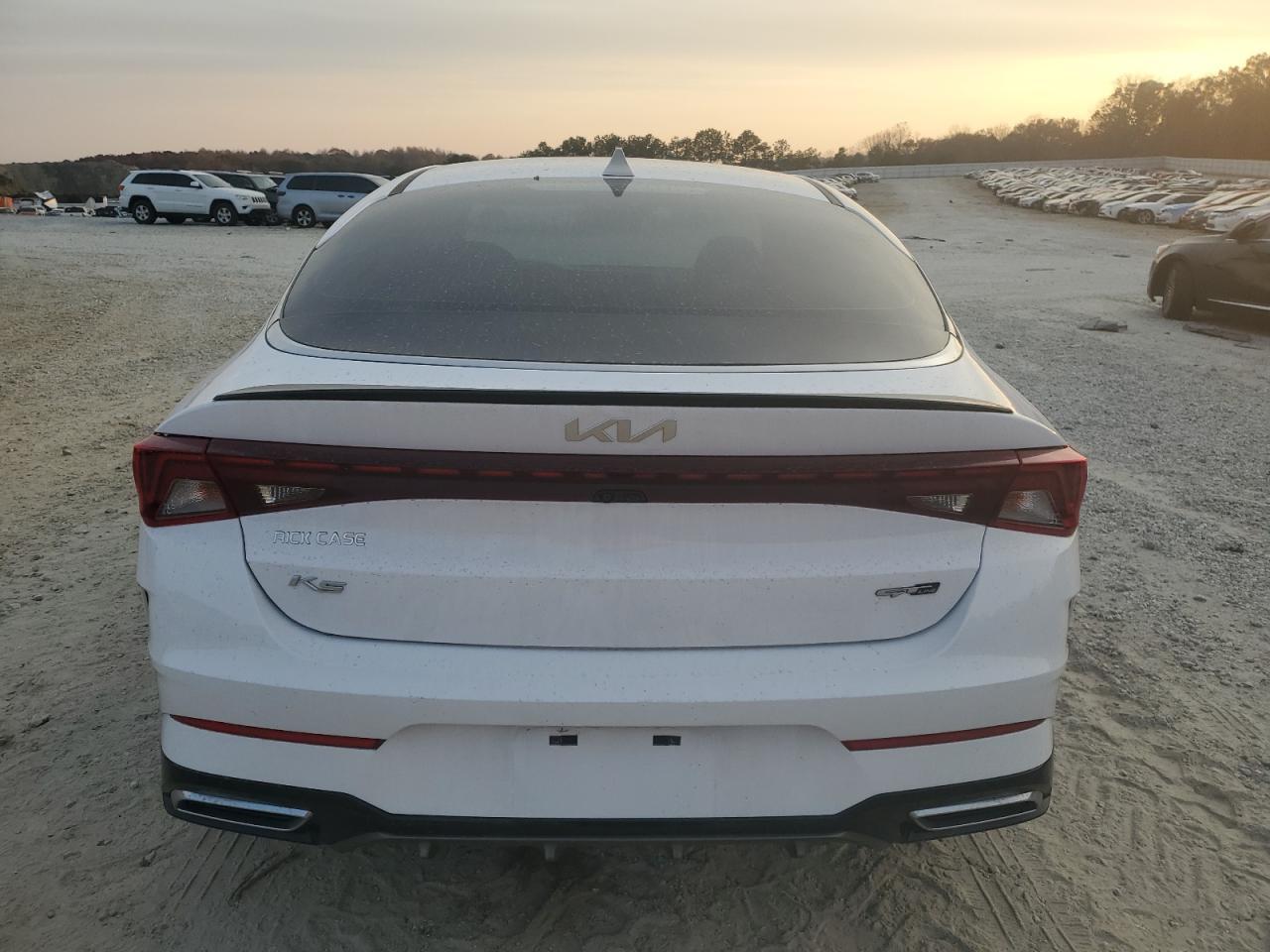 2022 KIA K5