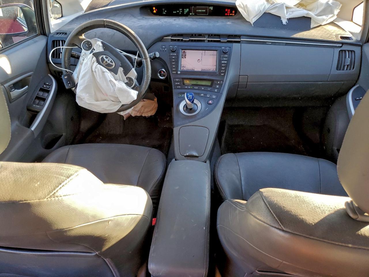 2011 TOYOTA PRIUS