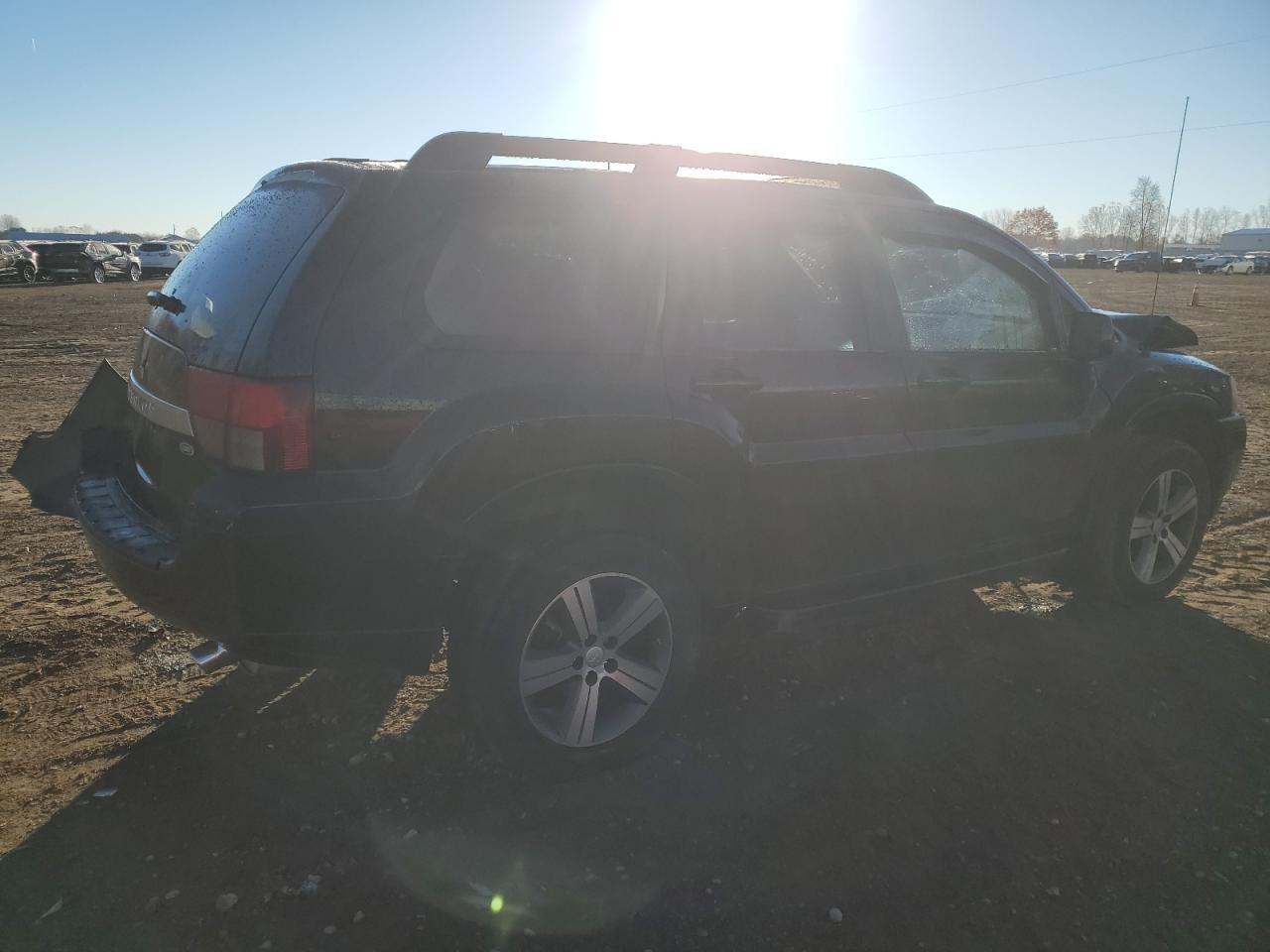2011 MITSUBISHI Endeavor