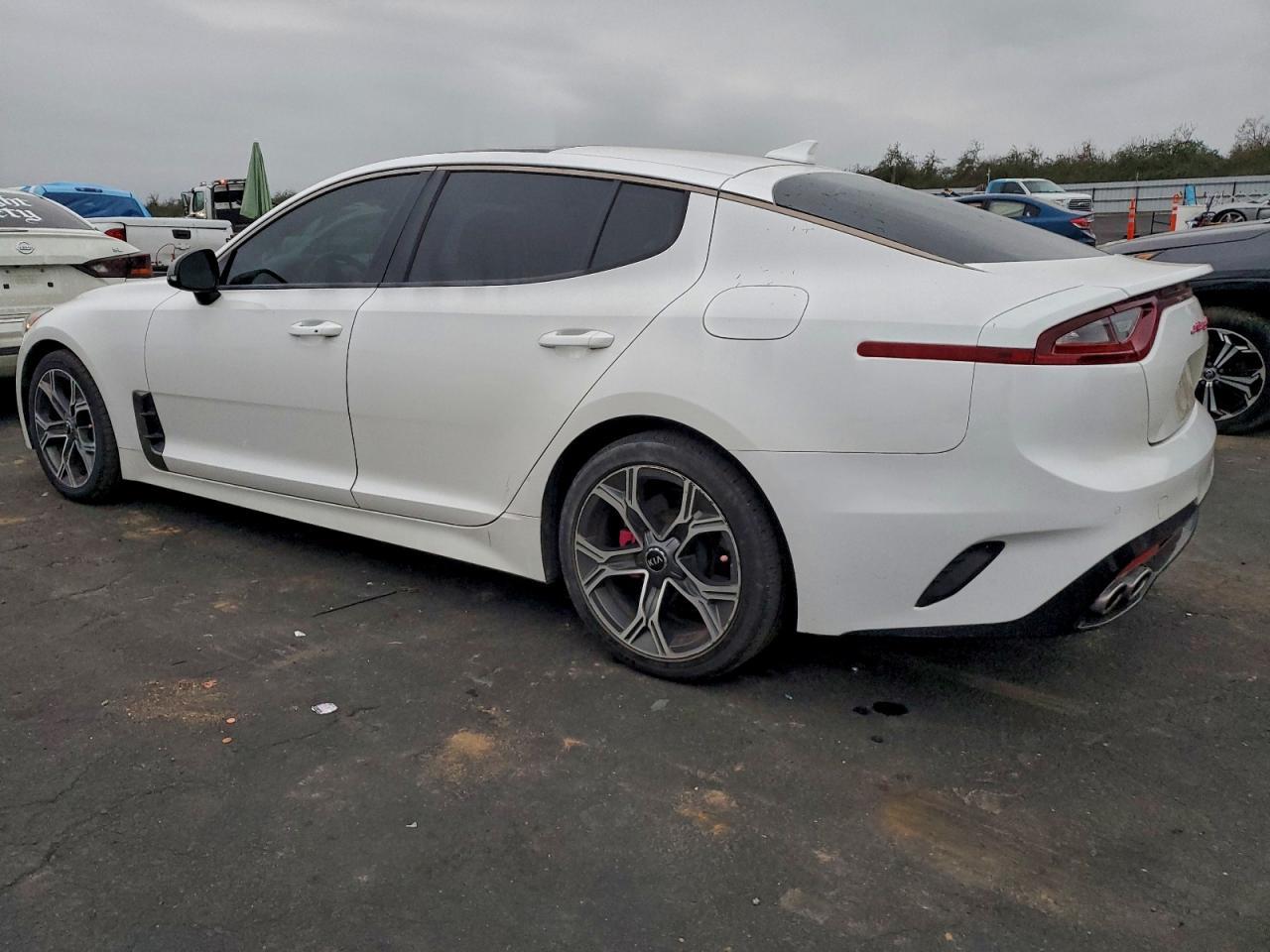 2021 KIA Stinger