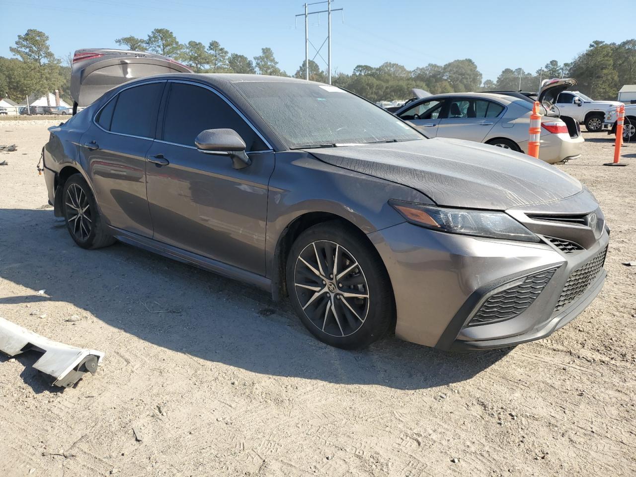 2024 TOYOTA CAMRY