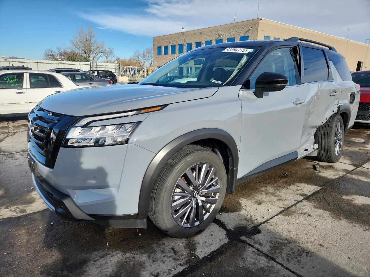 2023 NISSAN PATHFINDER