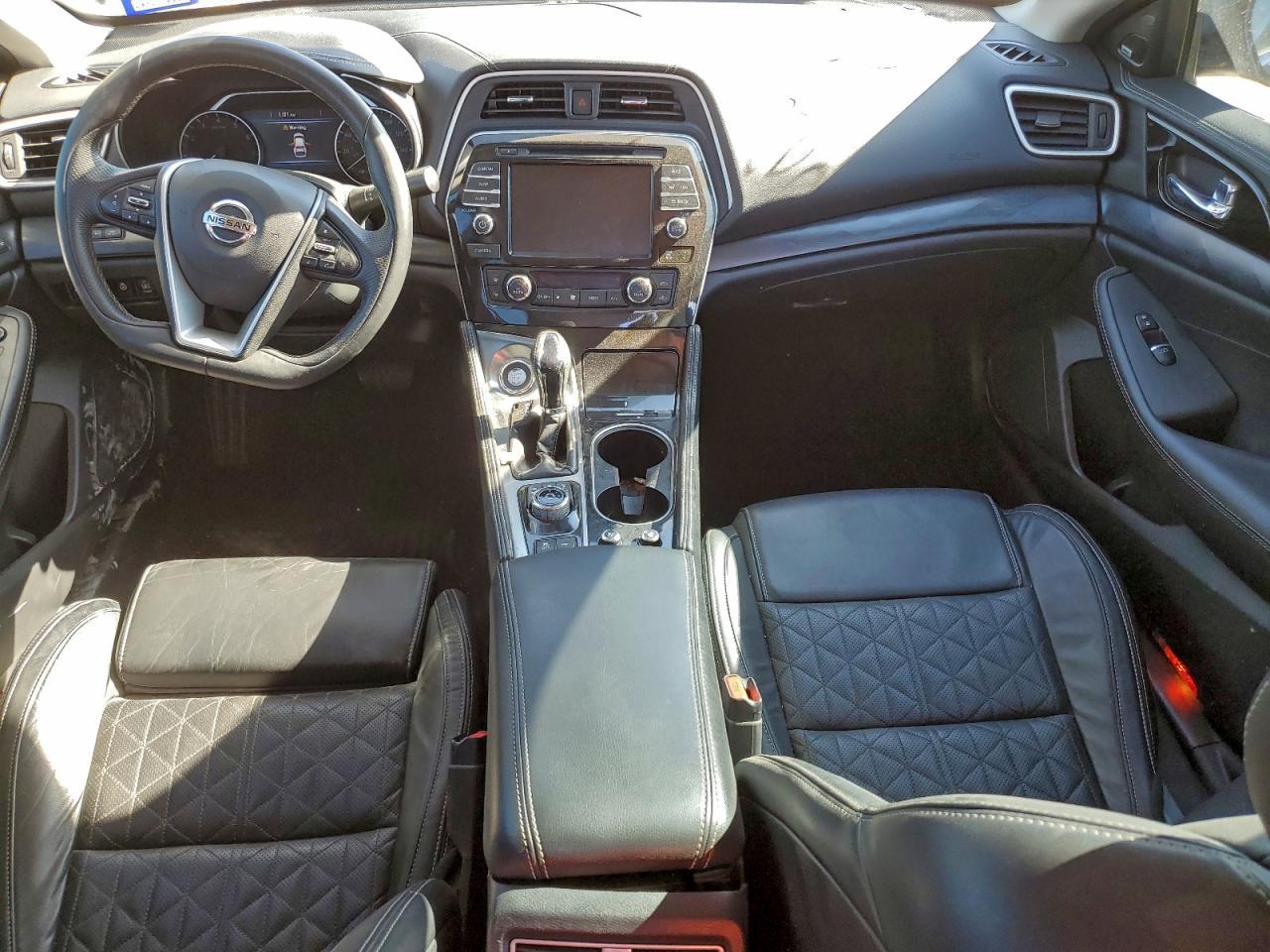 2021 NISSAN Maxima