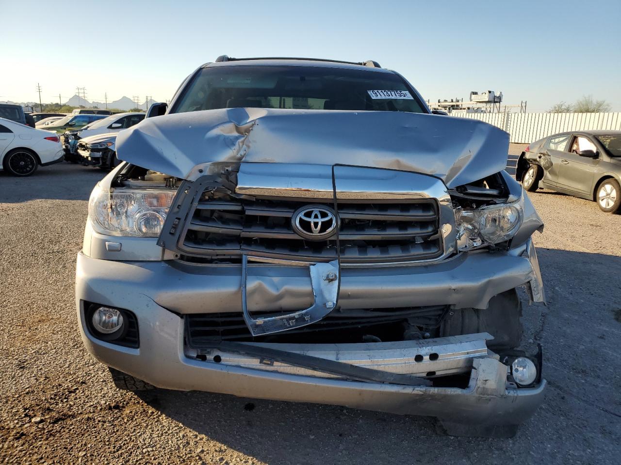 2017 TOYOTA Sequoia