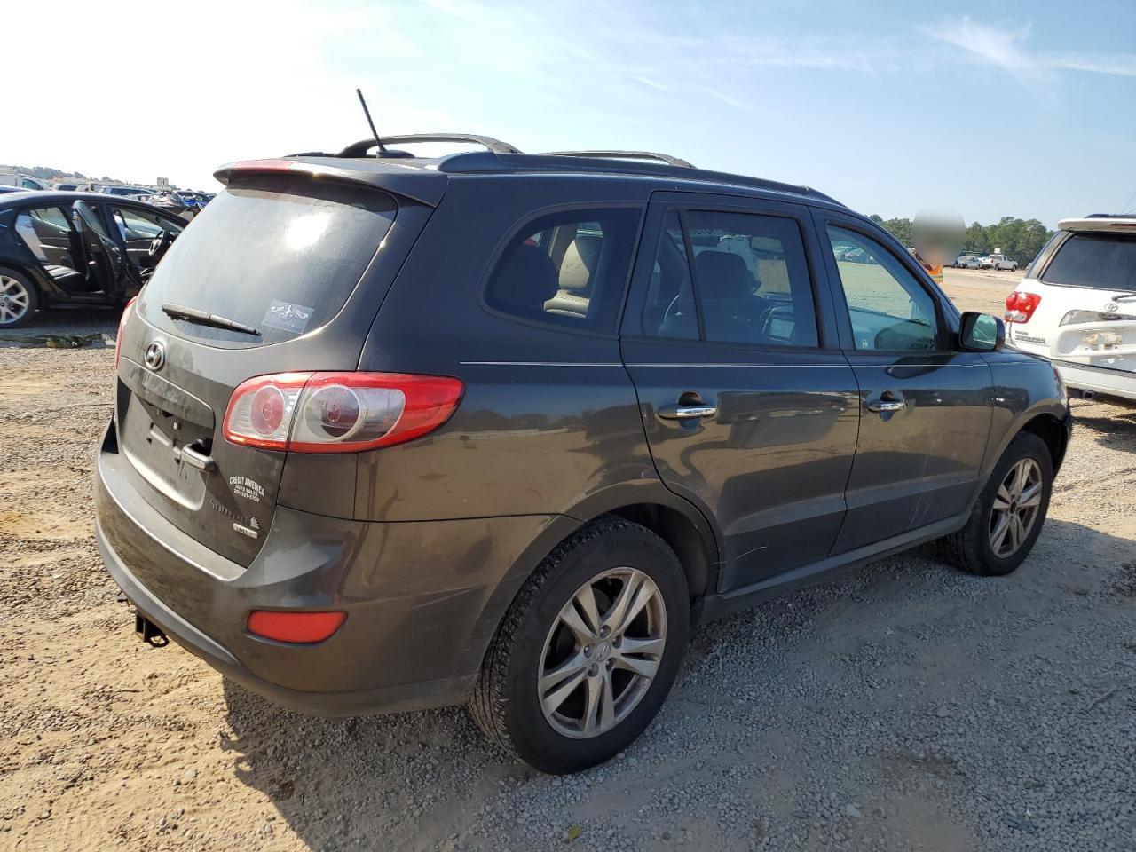 2011 HYUNDAI SANTA FE