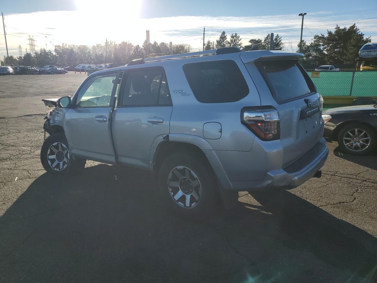 2017 TOYOTA 4Runner