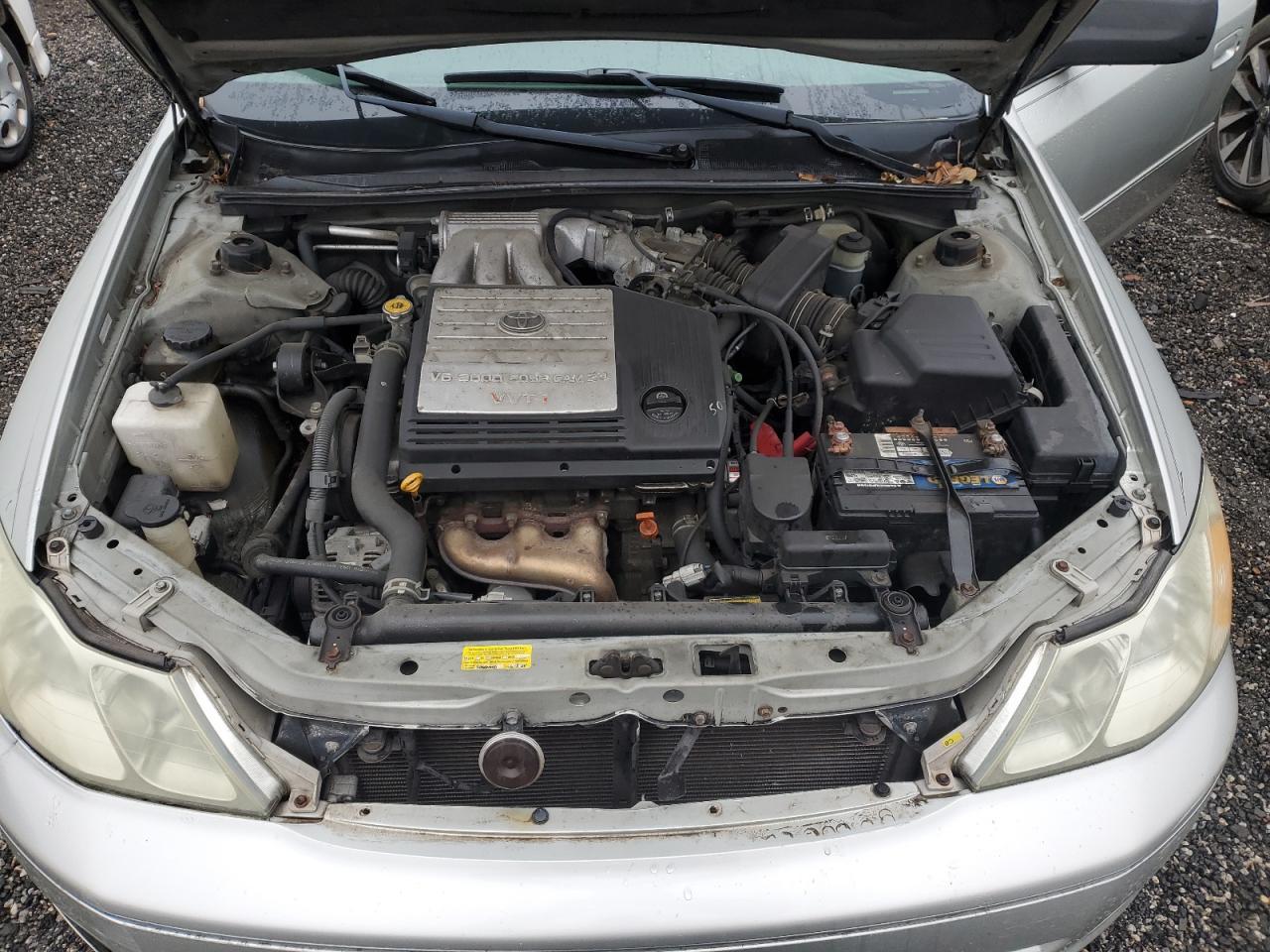 2001 TOYOTA Avalon