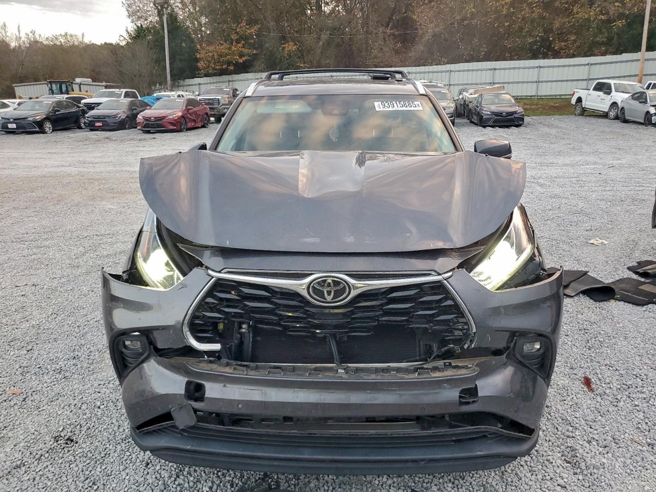 2020 TOYOTA HIGHLANDER
