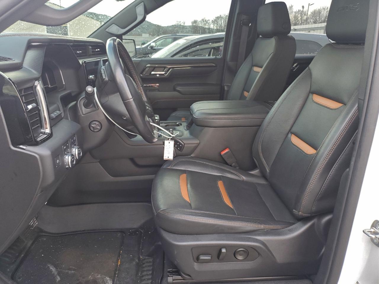 2023 GMC Sierra